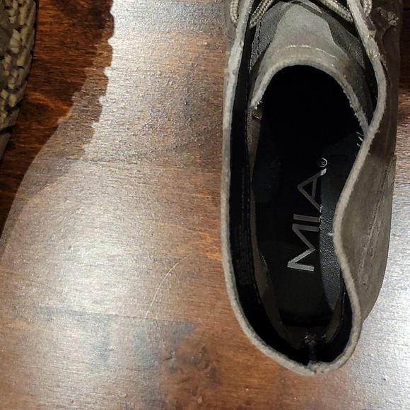 MIA Womens Ankle Boots Brown Faux Suede Lace Up - Picture 4 of 5